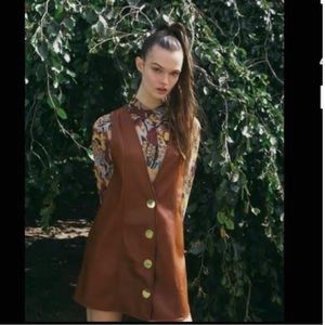 ZARA BROWN VEST WITH GOLD BUTTONS. SIZE M